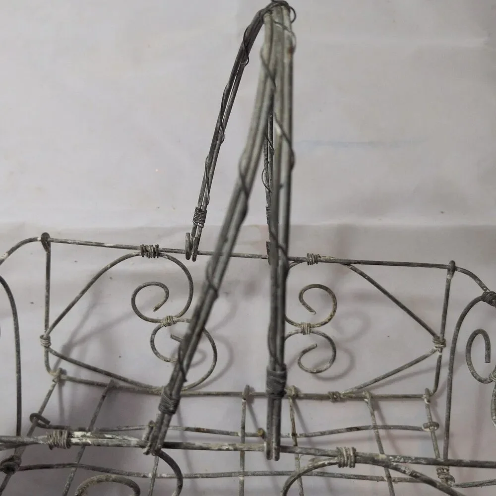 Vintage-Style Scrolled Wirework Decorative Basket with Handle – 8
